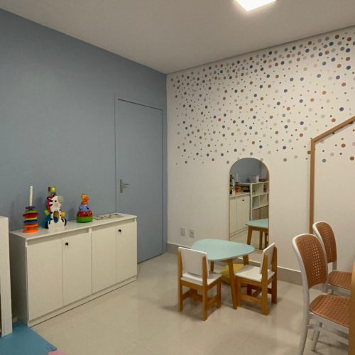 Kárita Fono - Consultório img 2